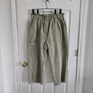 NWOT By Anthropologie Paperbag Crop Pants- Moss Green